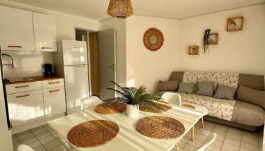 Apartment Cosy - Lake View - Photo 2, stove