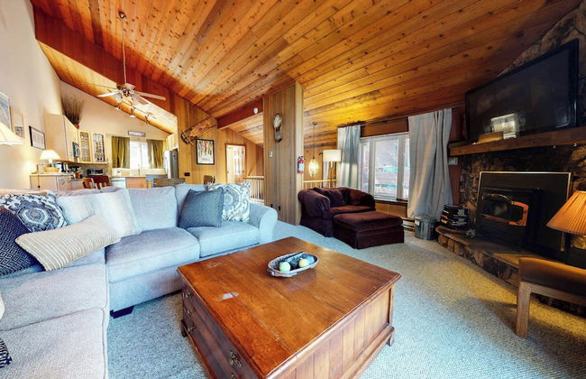 Winterset Woodland - Near Hike & Bike Trails! - Foto 18