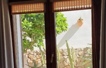 Casa el Montcel, a unique chalet with roofterrace and shared pool - Photo 44