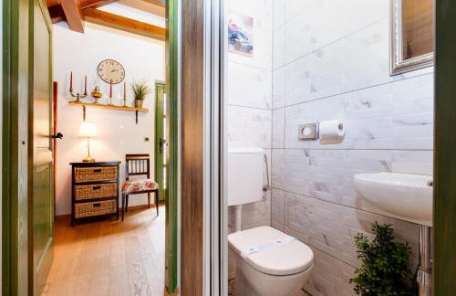 Kuća za odmor uz rijeku Slapnica, u Parku prirode Žumberak, finska sauna i jacuzzi - Foto 35