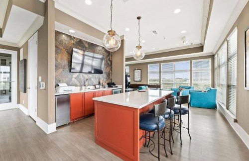 Reynoldstown Lux 2BR, Rooftop Deck, Near Beltline & Downtown, Free Parking - Foto 26