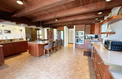 Coral Hale 5br 3ba Luxury Home, AC, Hot Tub and Stunning Views - Foto 7