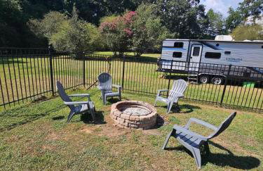 Fayetteville house on Acre, Pool, BBQ - Foto 2