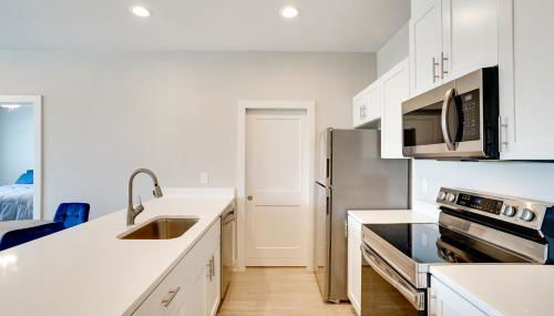 Commute to Fort Worth Newly Built Apt with Pool - Foto 2