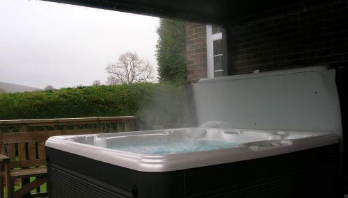 Bevan House with Hot Tub in Mid-Wales - Foto 5