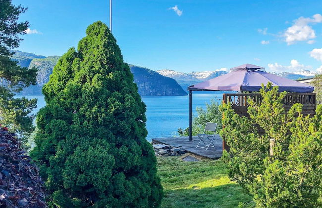 6 Person Holiday Home in Utvik - Foto 34