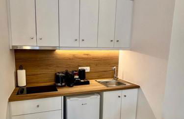 Nostos Suites Kamari - Foto 13