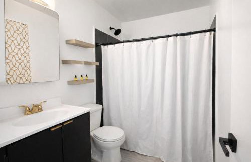 Heart of Raleigh cedar village - Foto 8