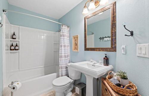 5BR Meridian Retreat Fire Pit BBQ Sleeps 12 - Foto 28