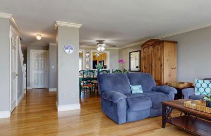 Beauty on the Beach by Bayley Vacation Rentals - Photo 14