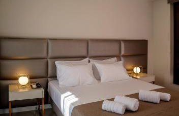 L-Suites - Photo 50