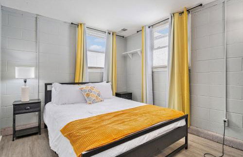 Modern 4-Bedroom Retreat - Foto 26