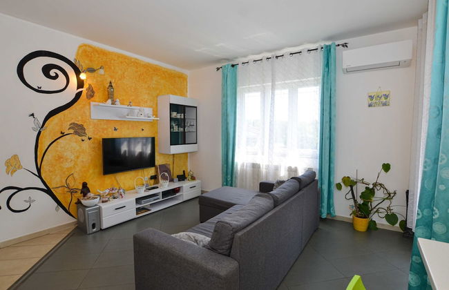 Radovani Peaceful and Serene Apartment With Terrace - Foto 13