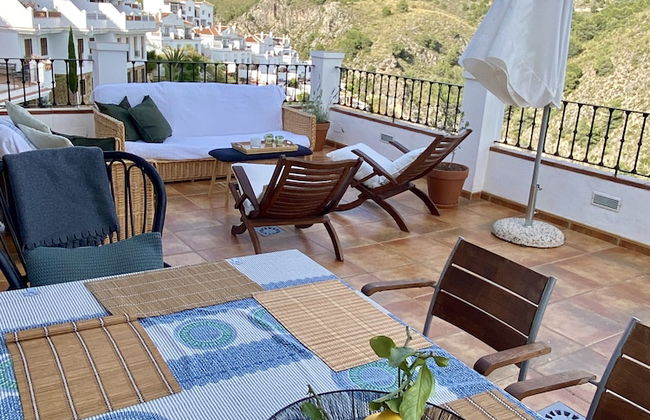 La Perla de Frigiliana Suites & Villa - Photo 37