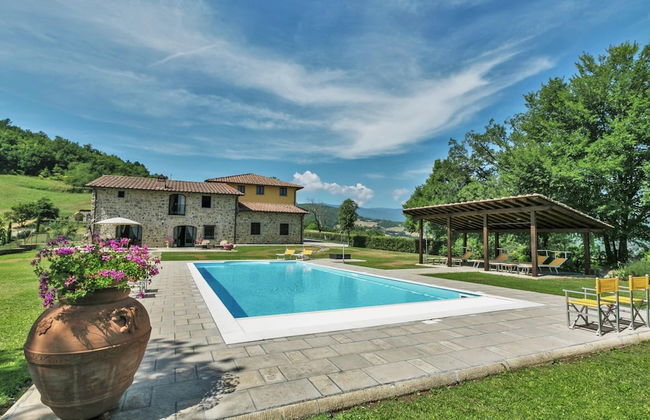 Luxury Villas in Poppi With Heated Pool - Foto 1