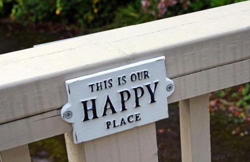 Valley Retreat - Peaceful Location, Walk to Beach, Parking - Photo 24