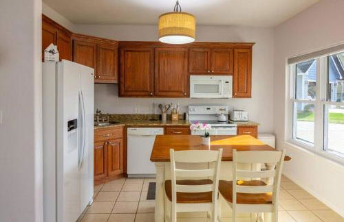 3 Bedroom House 5 Min Walk to Square - Foto 27