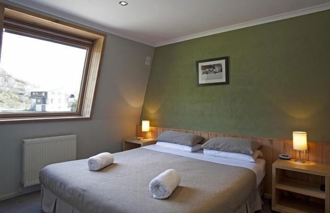 Altitude Apartments - Photo 4