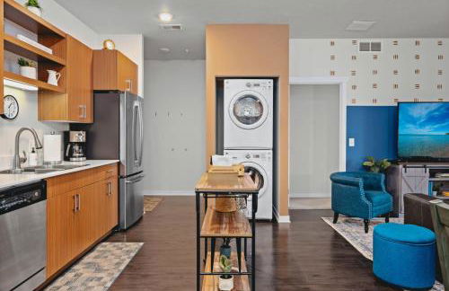 NEW Great Escape 404 2BR Condo Near Downtown and Bay - Photo 47