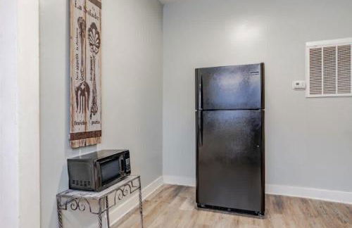 Dauphin District Darling #1-Downtown, Restaurants - Foto 25