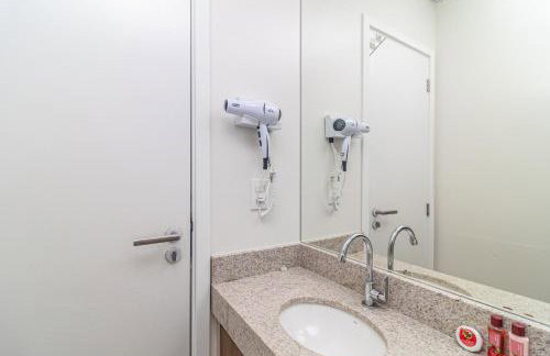 Apartamento Aconchegante e Elegante com Ar-Condicionado, Piscina, Garagem e Varanda Gourmet a 3 min da Praia - Photo 21