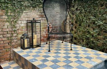 Hawkins House - Historic Savannah Stay near Forsyth Park with Designer Interiors and Plunge Pool - Foto 14