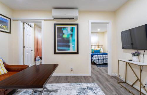 Luxe Retreat 2 Bedroom Hideaway Minutes from NYC - Foto 14