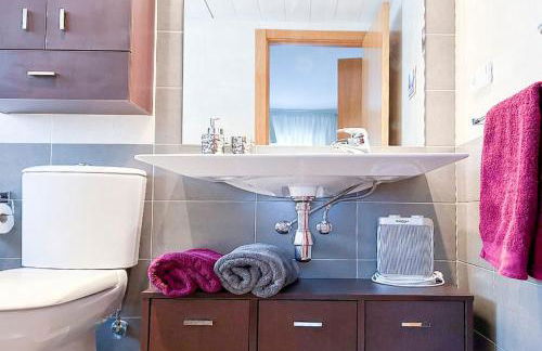 Piso bajo 3 habitaciones 2 baños y gran terraza - Foto 12