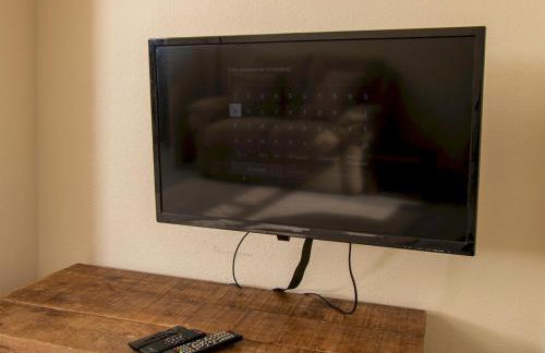 Private Entrance GF 2 bed flat near Renfrew Centre - Pass the Keys - Foto 41