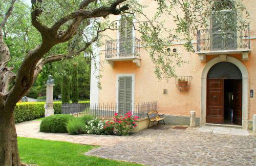 Apartment in historic villa with pool and Tennis - Foto 1