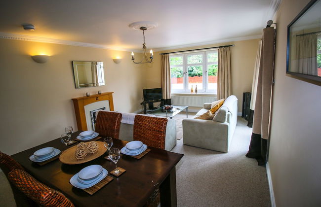 Turnberry Apartments - Photo 38