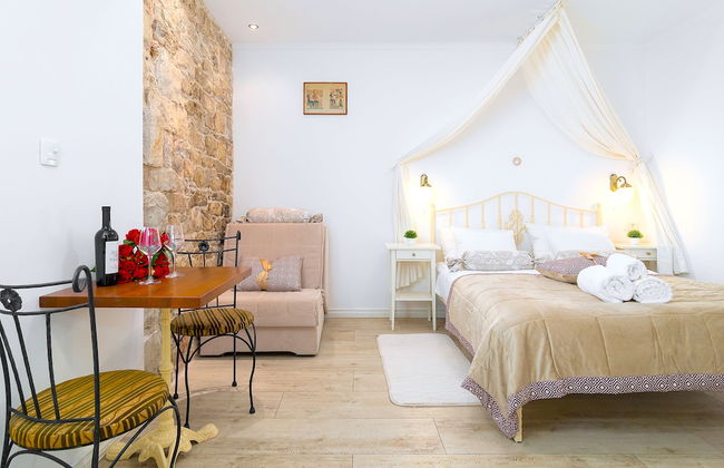 Gaius Aurelius Valerius - Photo 3