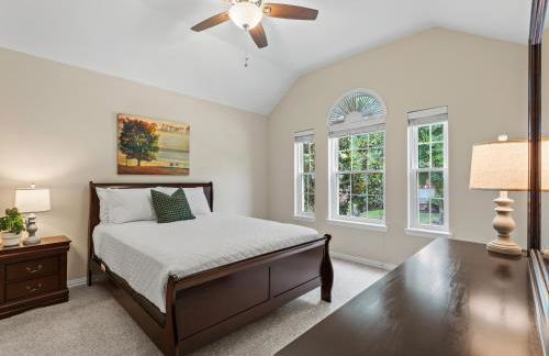 The Sapphire Sanctuary with Pool - Photo 45