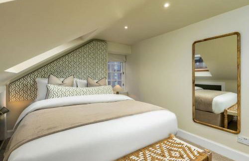 3-Bed Georgian Townhouse Next to Wellbeing Clinic - Foto 24