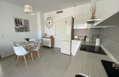 Calpe Beach II - sea & pool view apartment - Photo 6