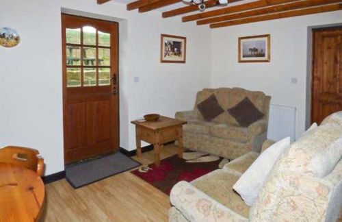 The Stable - Photo 2