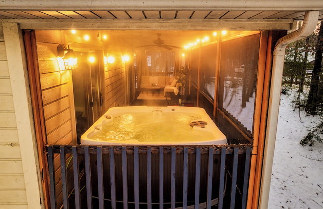 The Moondance Cabin by Lightfoot Stays Vacation Rentals - Photo 126