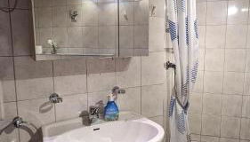 Weingut Harald Ludwig - Photo 3, Shower