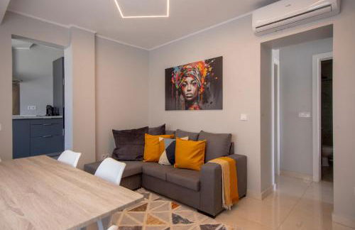 Family-Friendly Villa with Private Pool & Rooftop Oasis - Foto 6