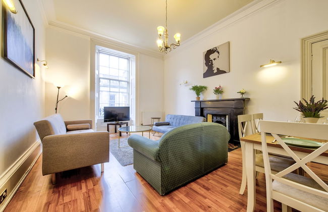 Alva - City Centre Apartment - Photo 12