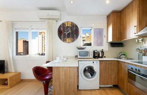 Cute Apartment in Sants Station with HBO & Alexa & AC - Photo 12