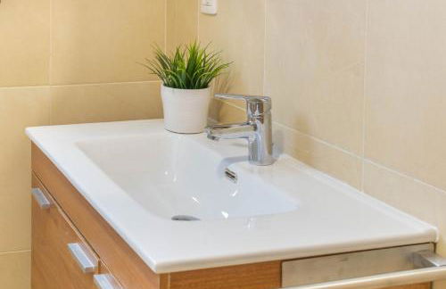 Gran chalet con amplio jardín próximo a Pamplona - Foto 24