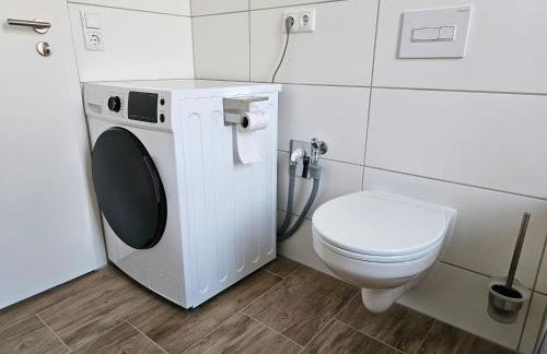 Schöne große Ferienwohnung 79m2 und 2 Bäder, Zentrumnah, 2OG - Foto 30