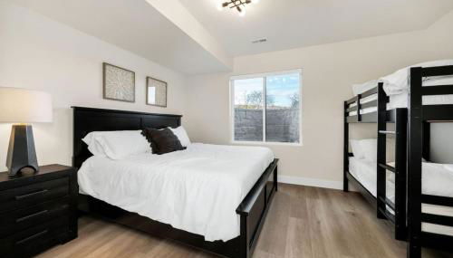 Luxury Lodge with Hot Tub, Theater and Pickleball Court - Foto 4