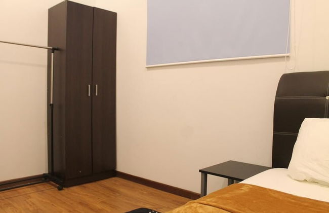 Cozy Crib at 7 Tree Seven Residence - Photo 7