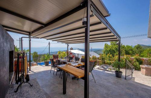 Beeindruckende 5-Sterne-Villa mit Meerblick, Sauna, Gym, beheizten Privatpool, Spielplatz, BBQ - Foto 33