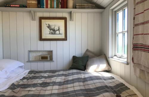 Barnham Court Farm - Photo 10