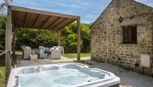 Relaxing getaway with a Hot Tub, Wi-Fi - Foto 1, Garden, Garden view