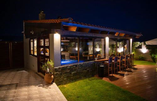 A Cozy Eco Villa by the Sea - Photo 28