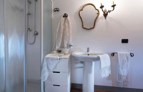 Apartment Zwei-Zimmer-Wohnung La Colombaia mit Garten by Interhome - Foto 31